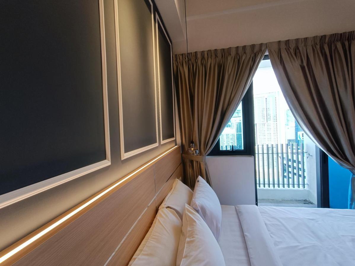 クアラルンプールCl 29A Insta Klcc View & Infinity Poolアパートメント エクステリア 写真