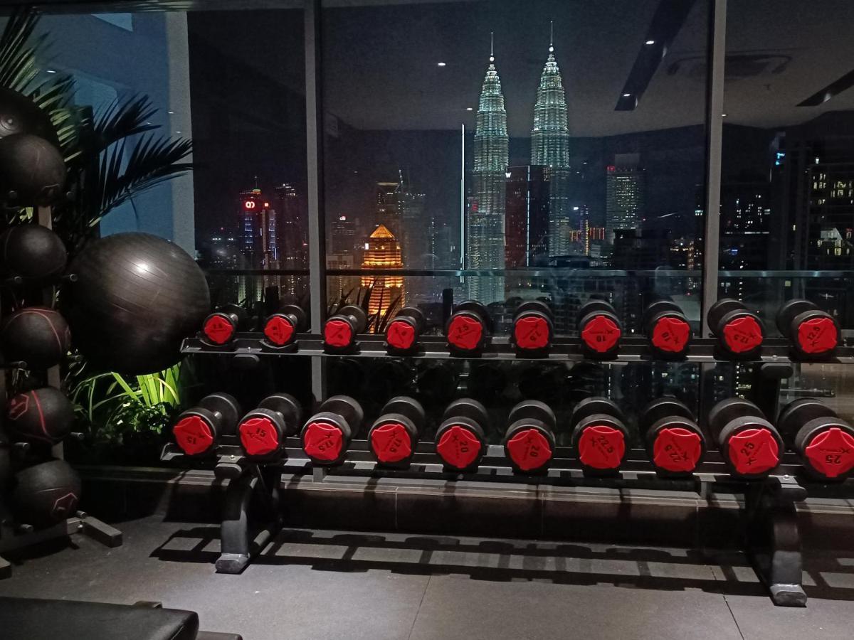 クアラルンプールCl 29A Insta Klcc View & Infinity Poolアパートメント エクステリア 写真